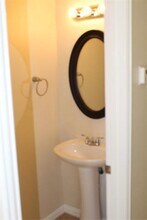 502 Bellevue Ln in Arlington, TX - Building Photo - Building Photo