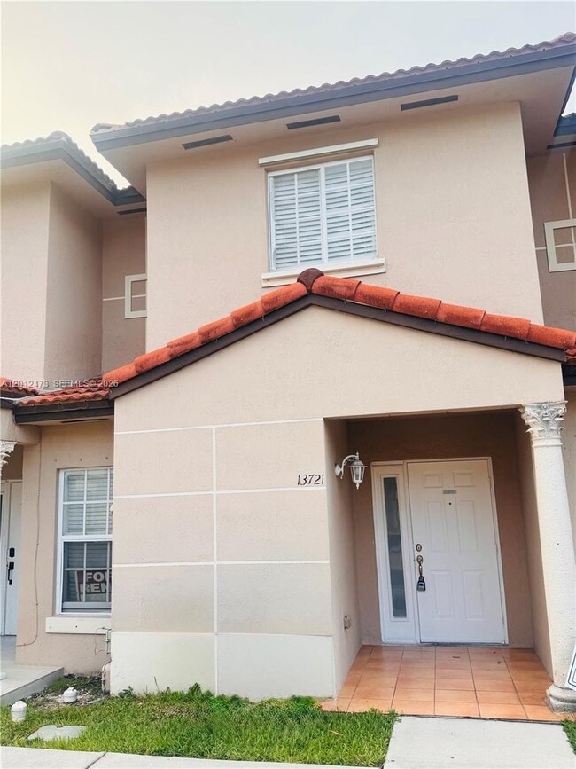 property at 13721 SW 171st Ln