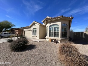 31924 N 23rd Ave in Phoenix, AZ - Foto de edificio - Building Photo