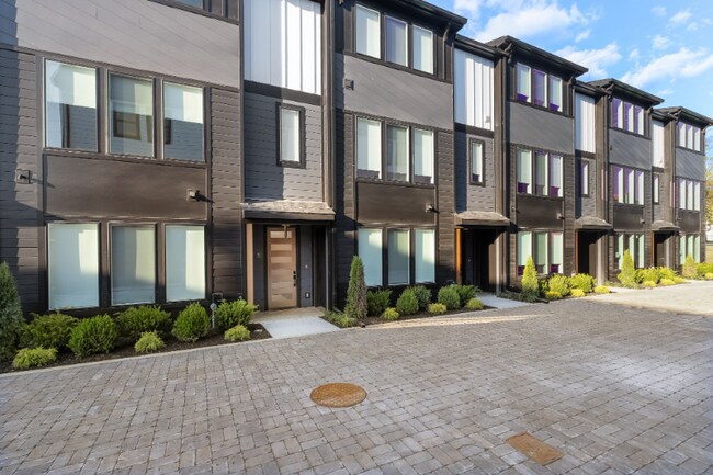 property at 1300 Edgehill Ave