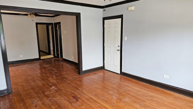 7146 S Racine Ave in Chicago, IL - Building Photo - Building Photo