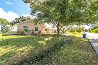 1287 Lingen Ave NW in Palm Bay, FL - Building Photo - Building Photo