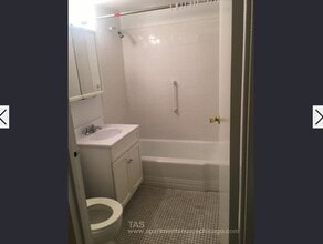 6821 N Sheridan Rd, Unit 2 in Chicago, IL - Building Photo - Building Photo
