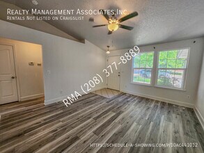 2717 E Sandgate Ave in Nampa, ID - Building Photo - Building Photo