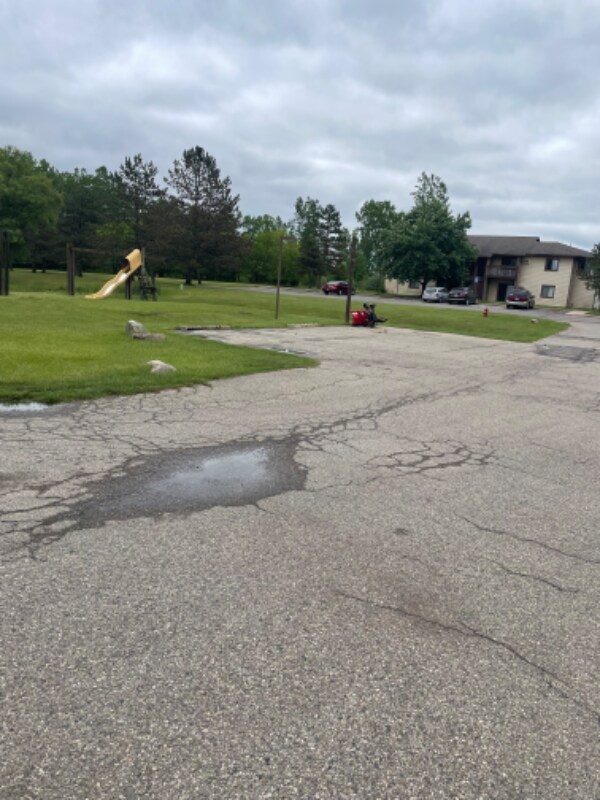 709 Fitzgerald St-Unit -E-7 in Durand, MI - Building Photo - Building Photo