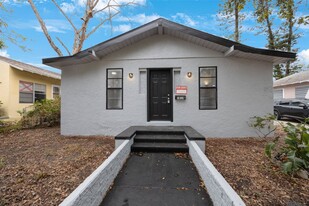 1014 9th Ave S in St. Petersburg, FL - Foto de edificio - Building Photo