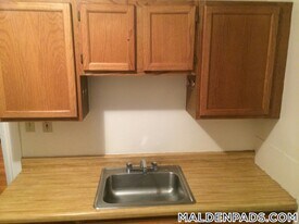 88 Maple St, Unit 6 in Malden, MA - Building Photo