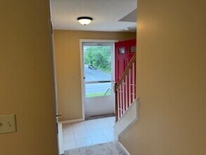 77 School St in Northborough, MA - Building Photo - Building Photo