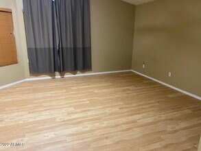 4234 E Redwood Ln in Phoenix, AZ - Building Photo - Building Photo