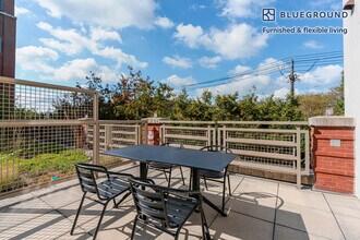 7131 Arlington Rd in Bethesda, MD - Foto de edificio - Building Photo