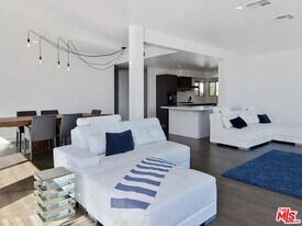 9955 Durant Dr in Beverly Hills, CA - Building Photo