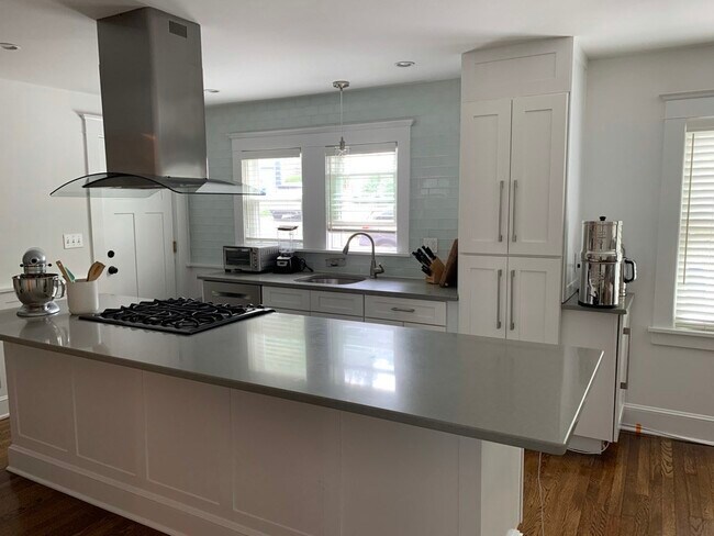 property at 55 Eliot Crescent