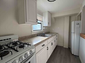 3023 25th St N-Unit -#2 lower in St. Petersburg, FL - Building Photo - Building Photo