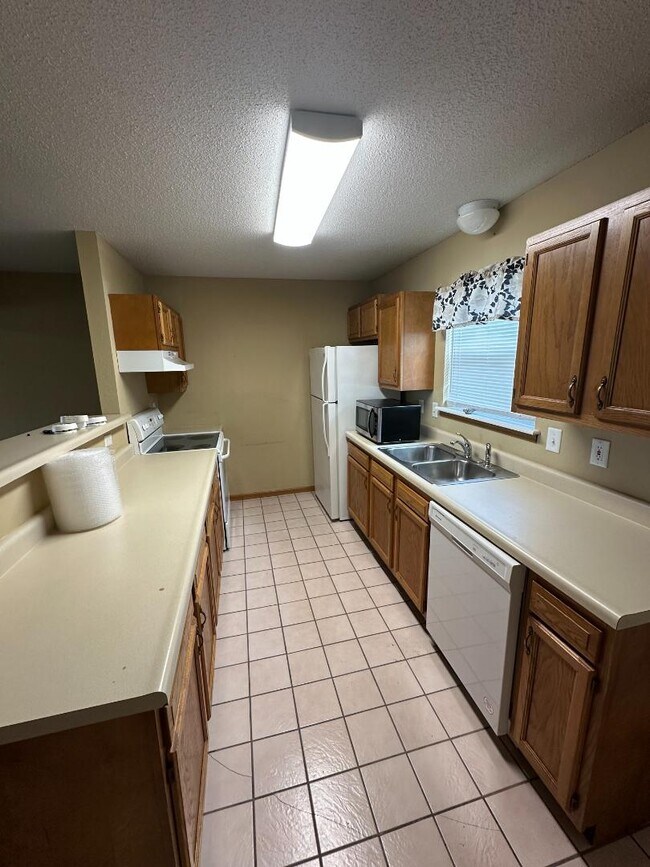 310 E Liberty Ln in Ashland, MO - Building Photo - Building Photo
