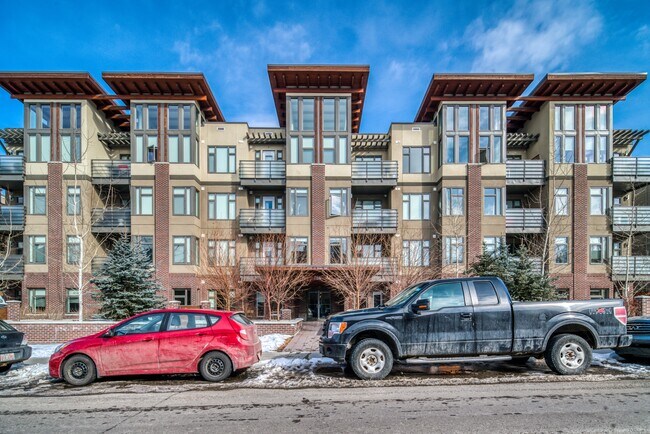 1720-1710 10 St SW in Calgary, AB - Building Photo - Building Photo