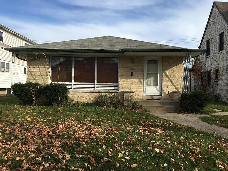4232 N 18th St in Milwaukee, WI - Building Photo