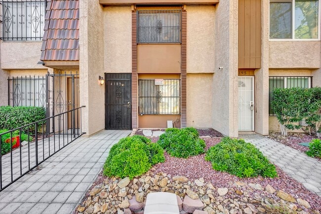 property at 4189 Mississippi Ave