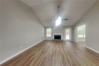 2080 Bankston Cir in Snellville, GA - Building Photo - Building Photo