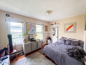3 Holman St in Boston, MA - Building Photo - Building Photo