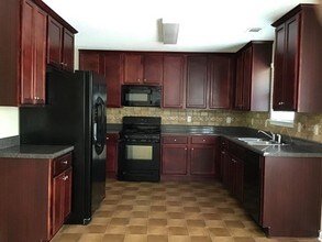 7009 Lunar Blue Way in Mcdonough, GA - Building Photo - Building Photo