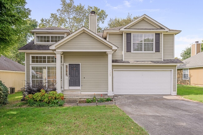 property at 123 River Oaks Dr