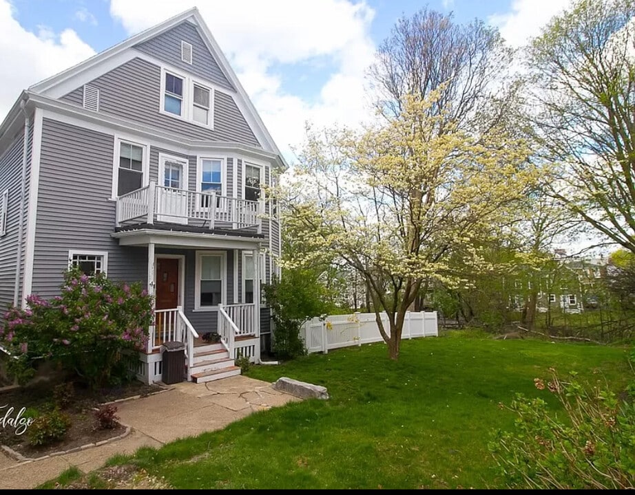 4 Woodville Ter, Unit Unit 3 in Boston, MA - Building Photo