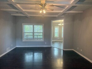 220 Azalea Dr in Oak Grove, KY - Building Photo - Building Photo
