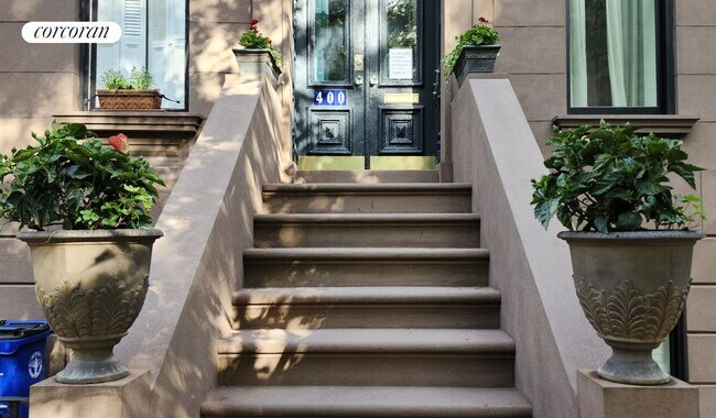 property at 400 Henry St