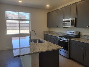 7146 Badger Creek Ct in Sparks, NV - Building Photo - Building Photo