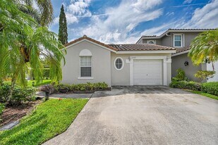 5642 NW 118th Dr in Coral Springs, FL - Building Photo