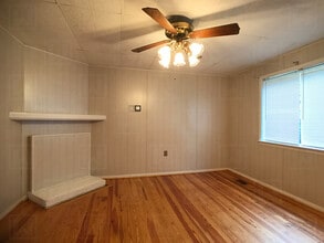 325 Cypress Ave in Adamsville, AL - Building Photo - Building Photo