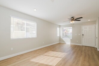 9133 Spoonbill Ridge Pl in Las Vegas, NV - Building Photo - Building Photo