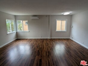 12507 Yukon Ave in Hawthorne, CA - Building Photo - Building Photo