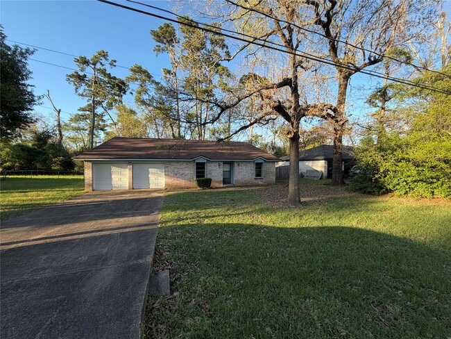 3310 Forest Glen Dr in Spring, TX - Building Photo - Building Photo