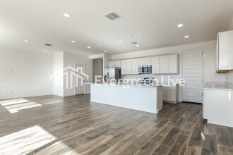 10115 E Ulysses Ave in Mesa, AZ - Building Photo - Building Photo