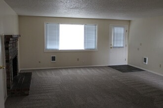 3515 Hope St in Klamath Falls, OR - Building Photo - Building Photo