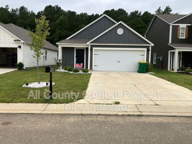 property at 135 River Birch Ln