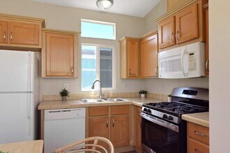 309 3rd Ave in Pacifica, CA - Building Photo - Building Photo