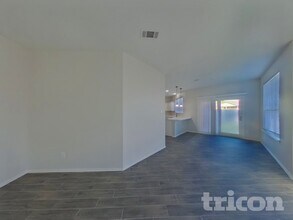 5020 Caraway Dr in Fort Worth, TX - Building Photo - Building Photo