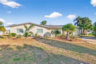 4312 S Atlantic Cir in North Fort Myers, FL - Building Photo - Building Photo