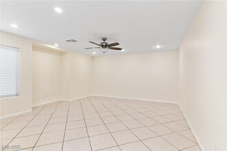 7268 Vinca Rd in Las Vegas, NV - Building Photo - Building Photo