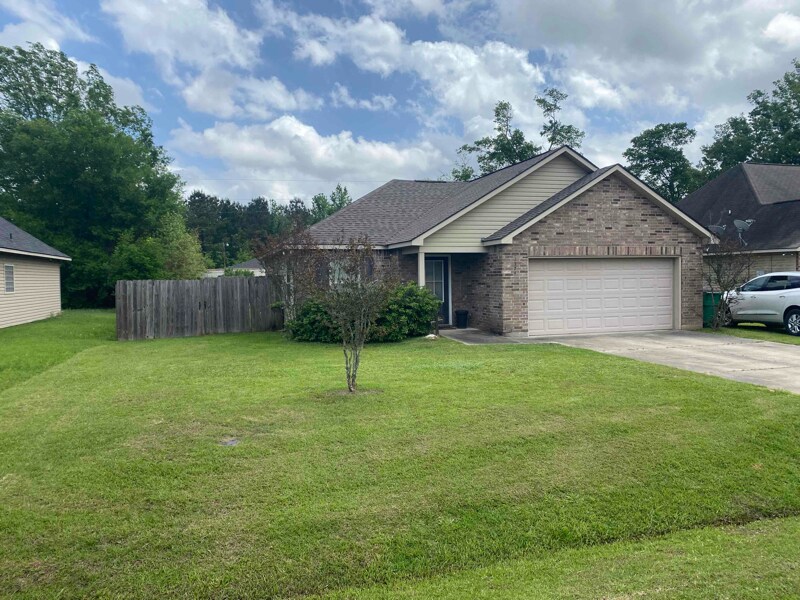 42374 Broad Walk Ave in Hammond, LA - Building Photo