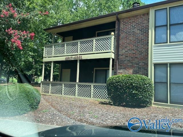 property at 4923 7 Pine Cir