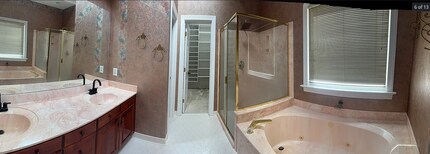 10210 Culpepper Ct in Harrisburg, NC - Building Photo - Building Photo