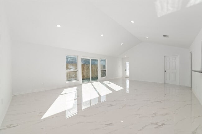 property at 2707 Ashford Trail Dr