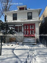 7840 S Saginaw Ave in Chicago, IL - Building Photo - Building Photo