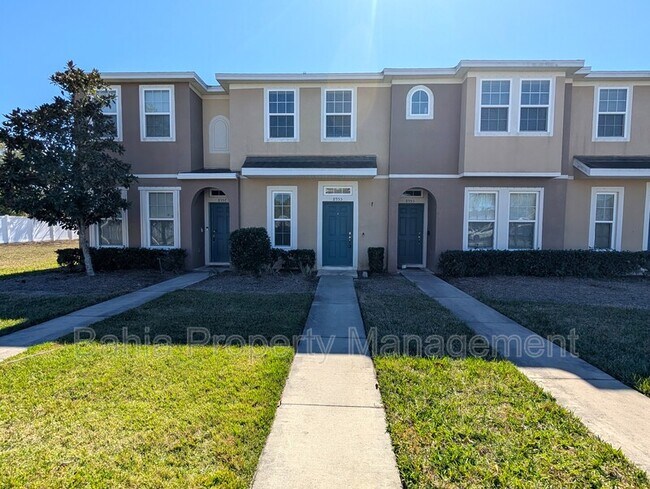 property at 8955 Walnut Gable Ct