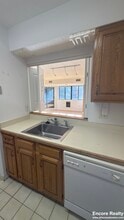 147 Kelton St, Unit #506 in Boston, MA - Foto de edificio - Building Photo