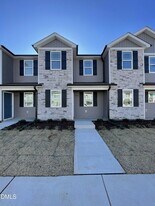 1045 Peony Ln, Unit 5 in Youngsville, NC - Building Photo