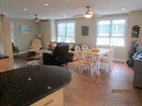 7 Avenue A in Plymouth, MA - Building Photo - Building Photo